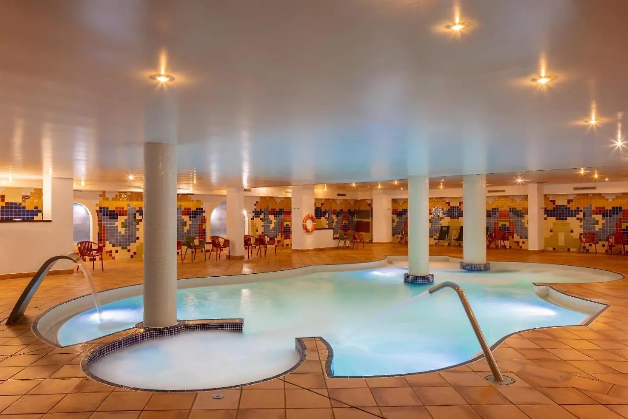 Golden Bahia De Tossa & Spa 4* Sup. Tossa de Mar Otel